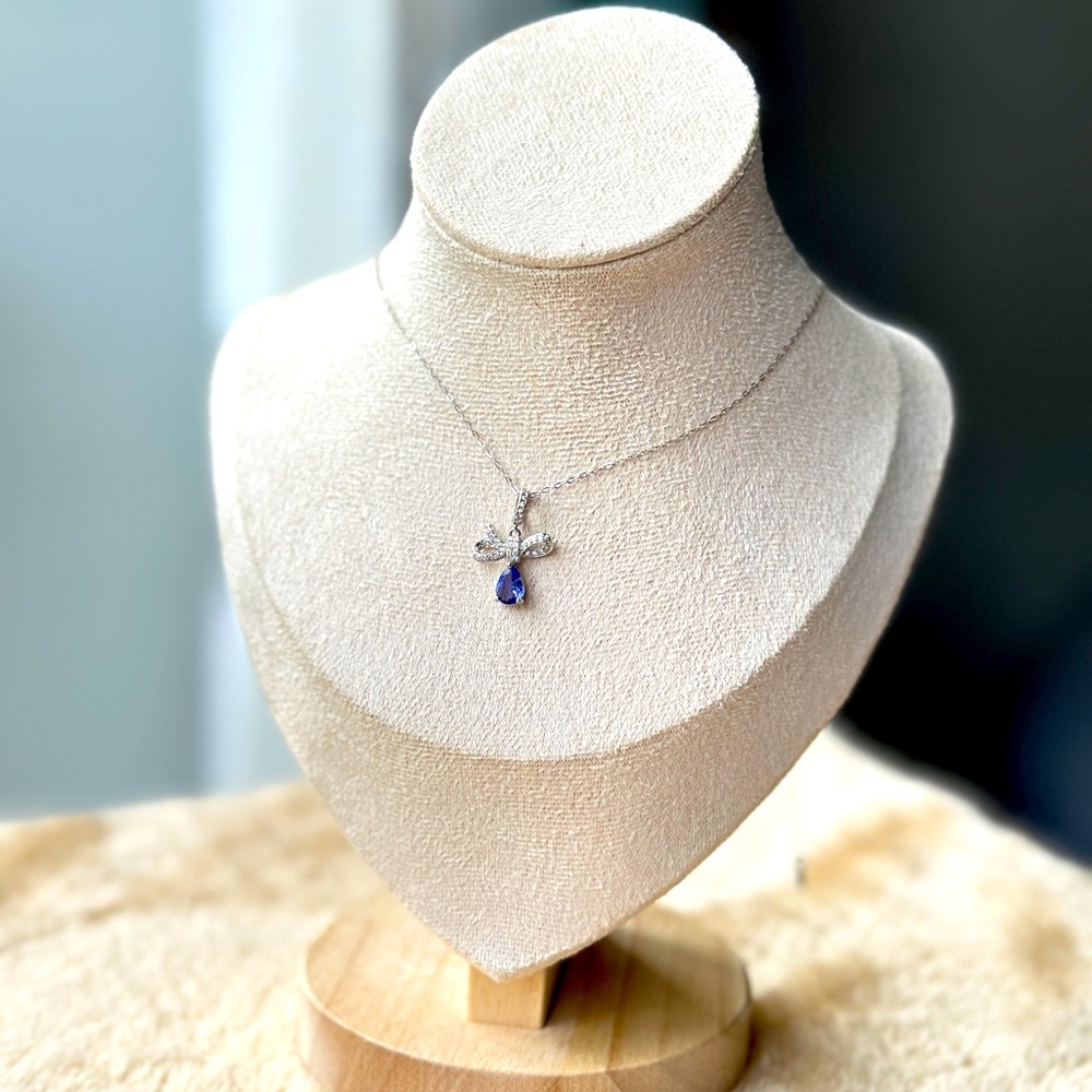 Gorgeous natural tanzanite pendant s935 sterling silver